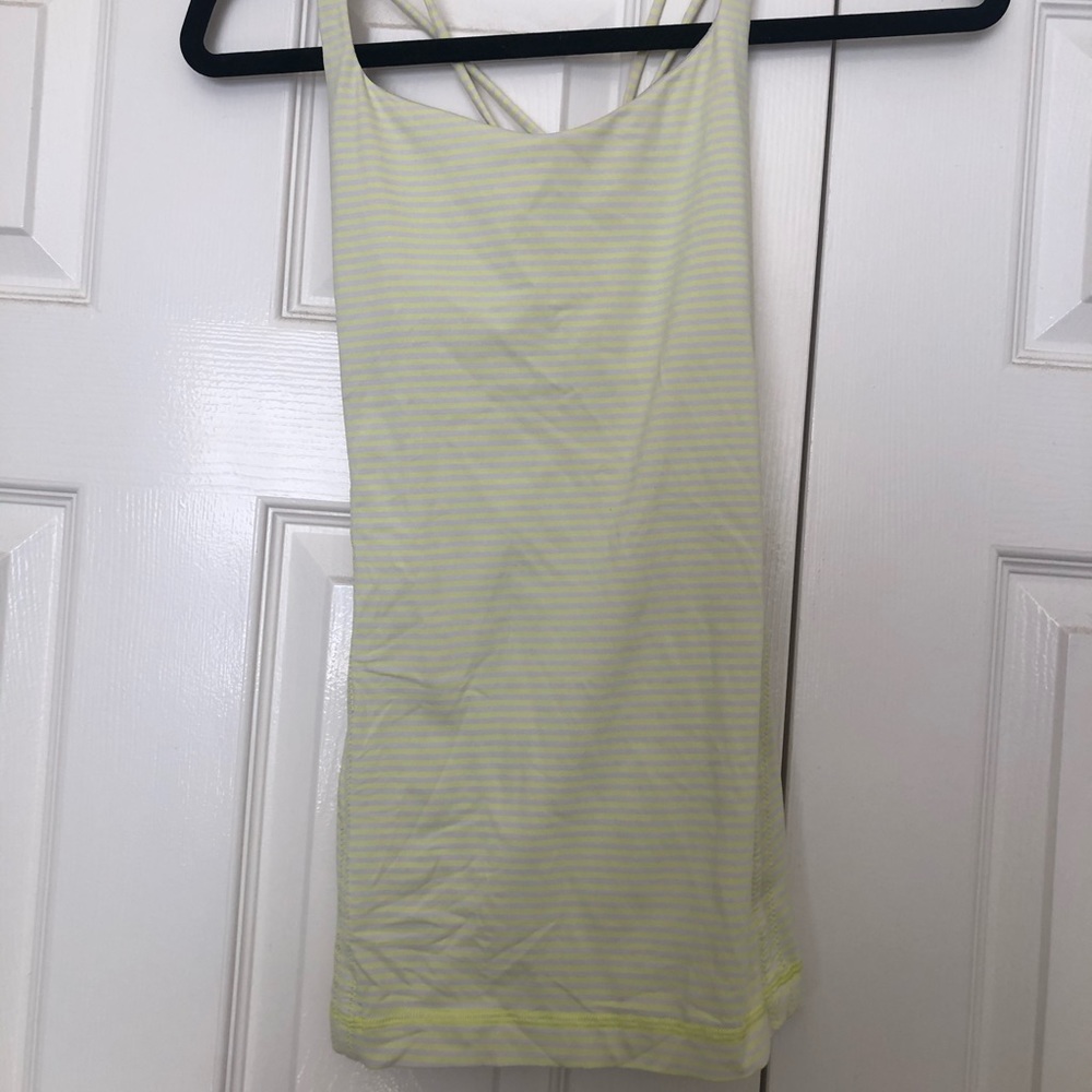 Lululemon active top